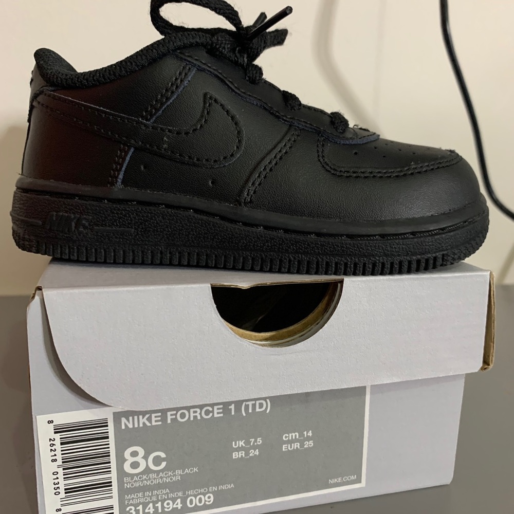 Toddler Black Nike Air Force 1’s